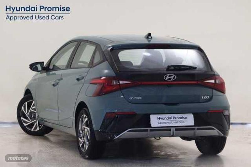 Usado Hyundai i20 99 CV (72 kW) 2024 Angrove green Utilitario