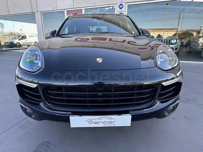 Usado Porsche Cayenne Diesel Platinum Edition 262 CV (192 kW) 2017 Negro SUV