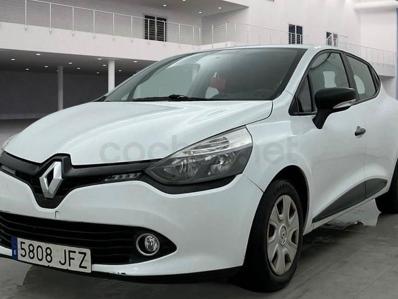 Usado Renault Clio IV Business 75 CV (55 kW) 2016 Blanco Berlina