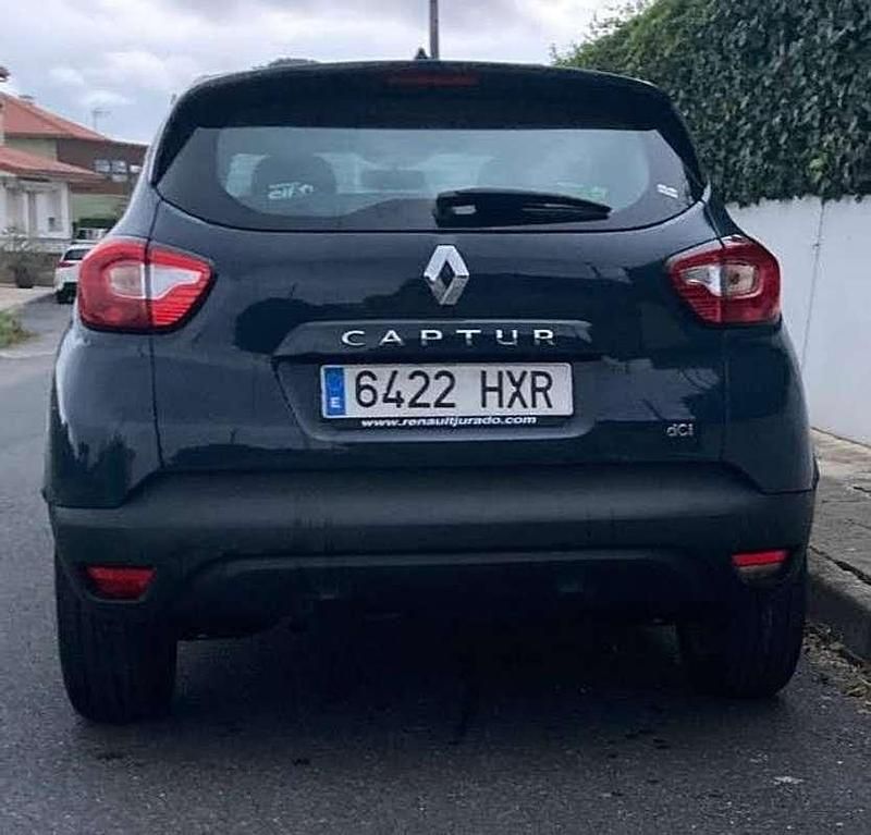Usado Renault Captur Life 90 HP (66 kW) 2014 SUV