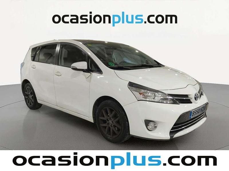 Usado Toyota Verso Advance 132 CV (97 kW) 2014 Blanco Monovolumen
