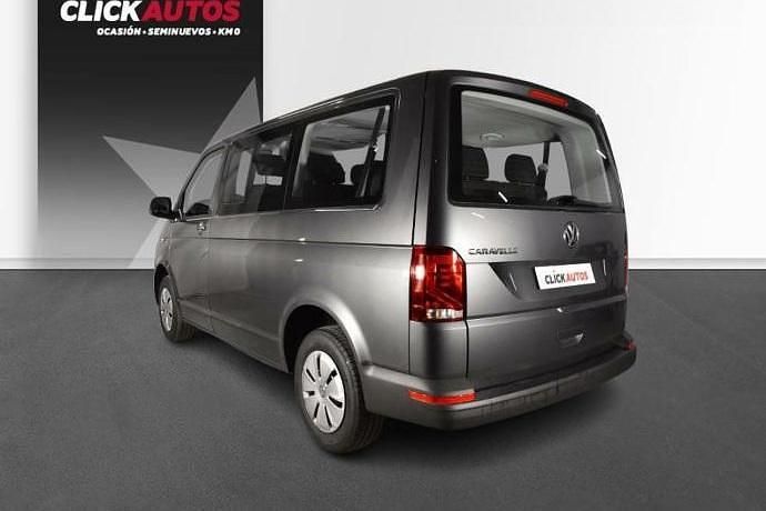 Usado VW Caravelle 110 CV (80 kW) 2024 Negro Monovolumen