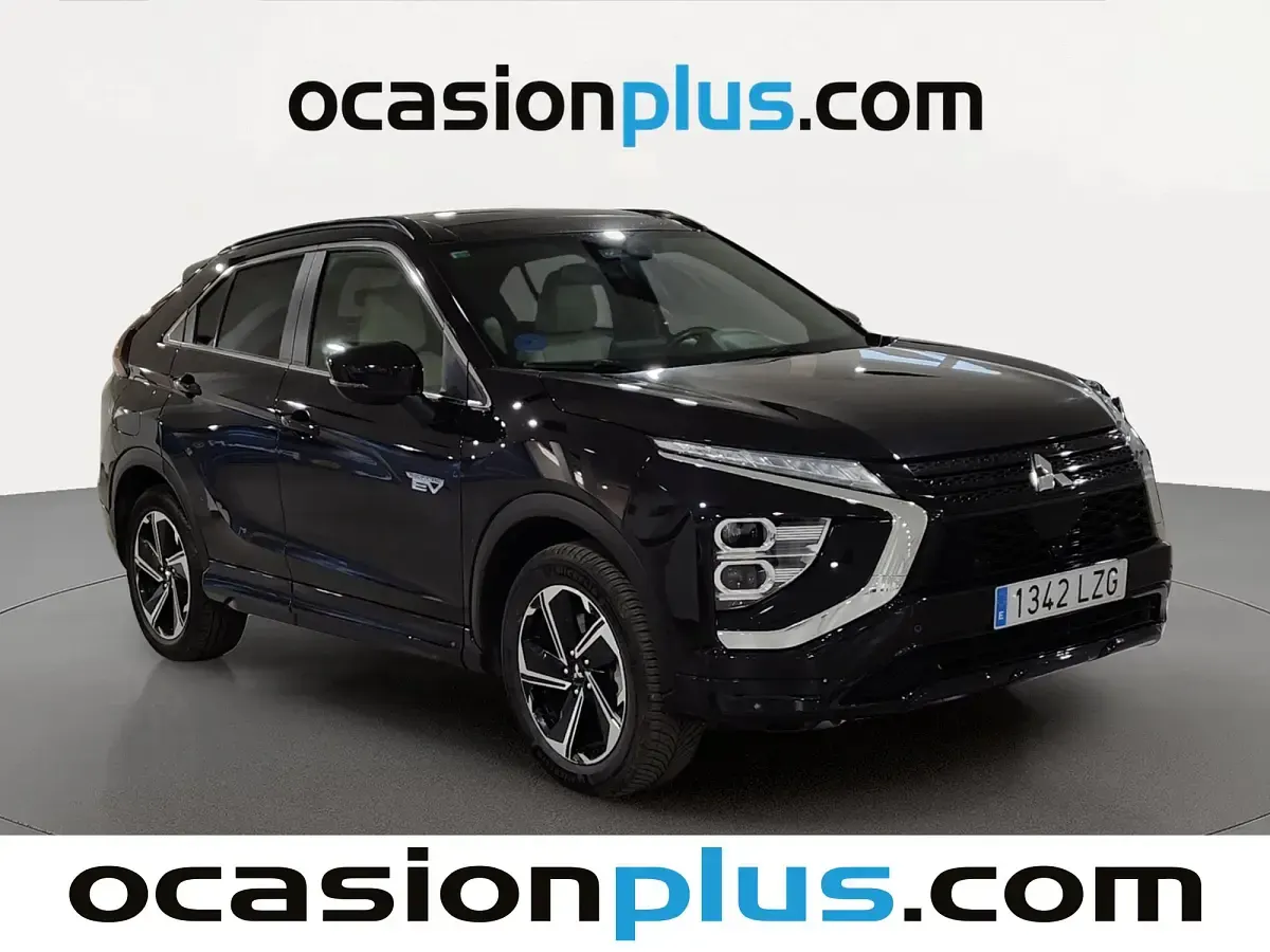 Usado Mitsubishi Eclipse Cross 188 CV (138 kW) 2022 Negro SUV
