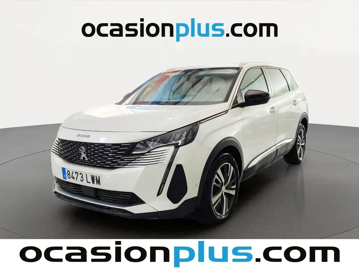 Usado Peugeot 5008 Allure 131 HP (96 kW) 2022 SUV