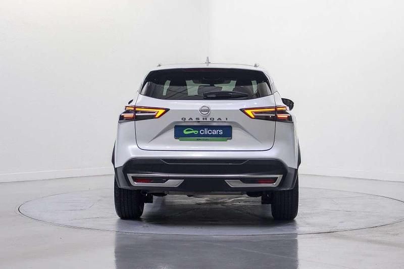 Usado Nissan Qashqai N-Connecta 158 CV (116 kW) 2024 Blanco SUV