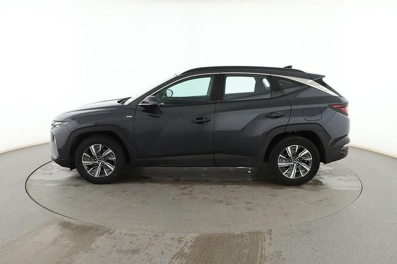Usado Hyundai Tucson 136 CV (100 kW) 2022 Gris SUV