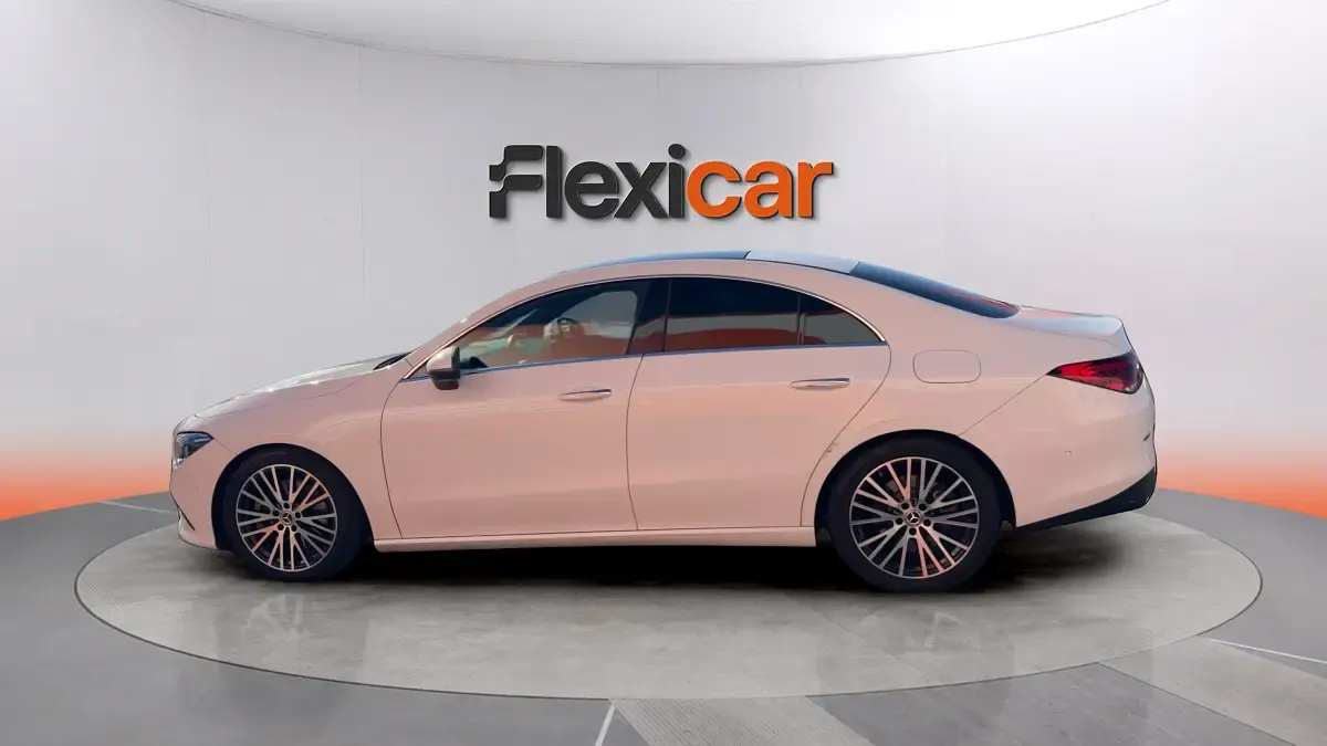 Usado Mercedes CLA250 224 CV (164 kW) 2019 Blanco Coupe