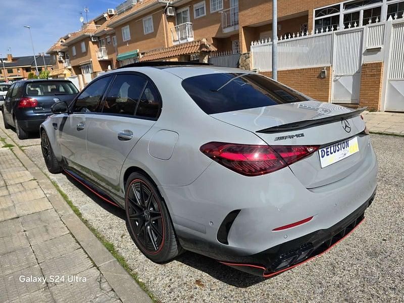 Usado Mercedes C63S AMG 680 CV (500 kW) 2024 Gris / plata Berlina