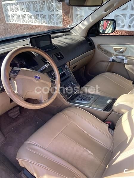 Gris / plata Usado 2007 Volvo XC90 Momentum SUV | 6500 € (Precio justo) - Imagen 1/1