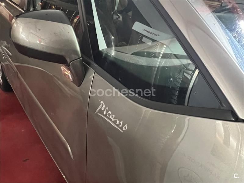 Usado Citroën C4 Picasso 110 CV (80 kW) 2009 Beige Monovolumen