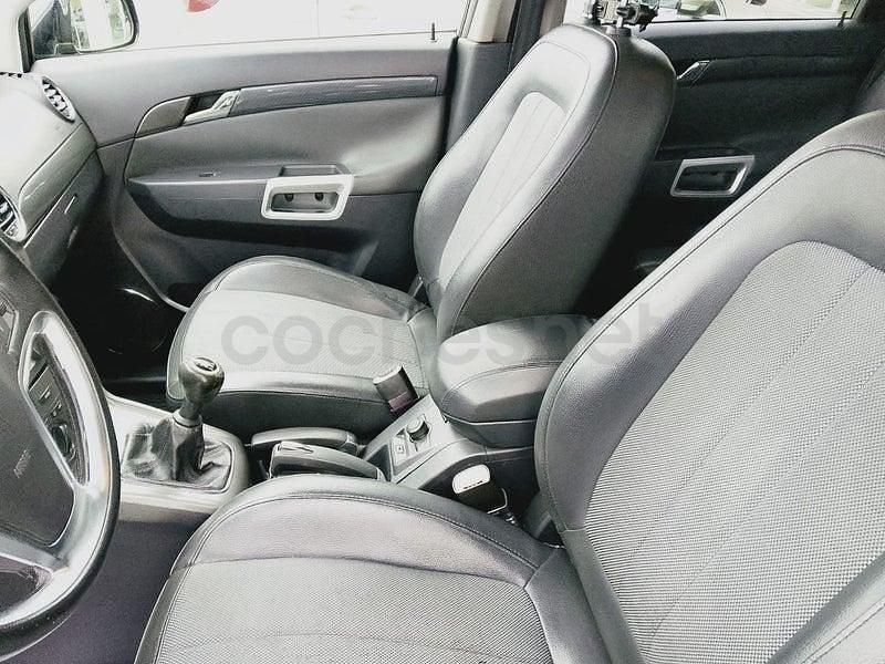 Usado Opel Antara Cosmo 150 CV (110 kW) 2009 Negro SUV