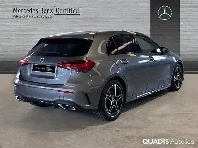 Usado Mercedes A180 116 CV (85 kW) 2026 Gris montaña