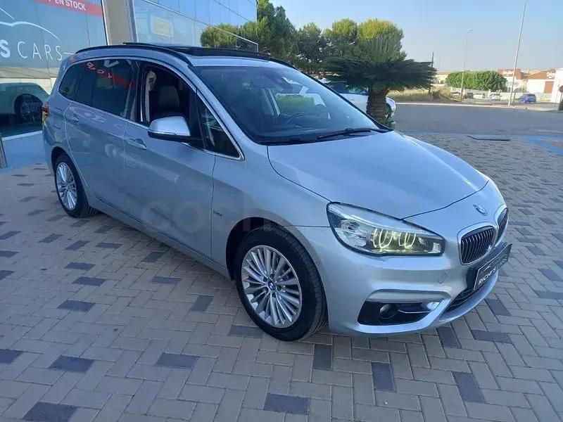 Usado BMW 220 Luxury Line 190 CV (139 kW) 2016 Gris / plata Familiar