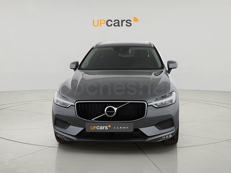 Usado Volvo XC60 Momentum 250 CV (183 kW) 2018 Gris / plata SUV