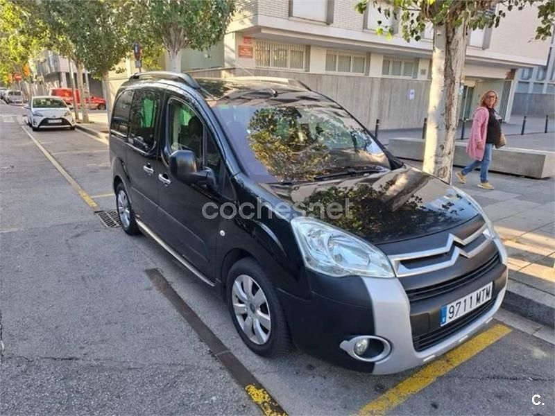 Usado Citroën Berlingo 110 HP (80 kW) 2009 Preto Monovolume