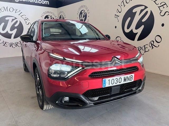 Granate Usado 2024 Citroën C4 PureTech Berlina | 16.300 € (Precio justo) - Imagen 1/4