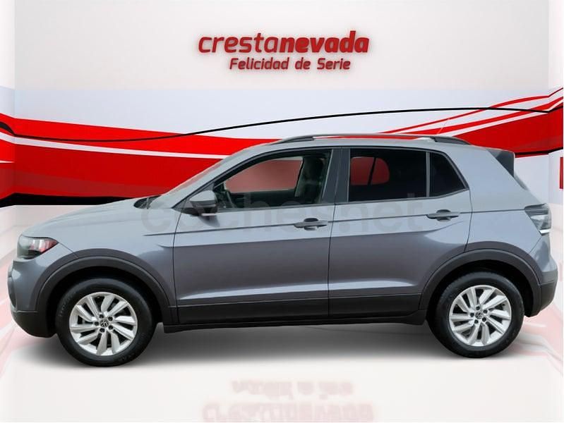 Usado VW T-Cross Advance 110 CV (80 kW) 2023 Gris / plata SUV