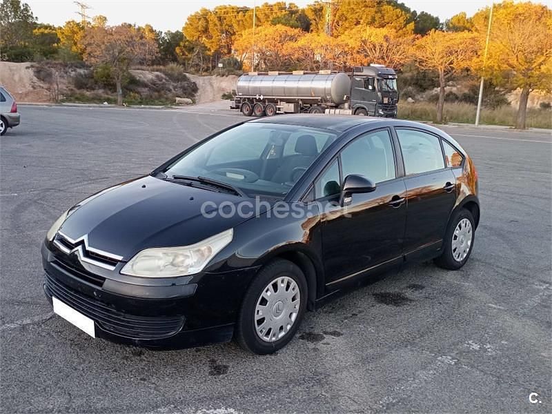 Usado Citroën C4 90 CV (66 kW) 2008 Negro Berlina