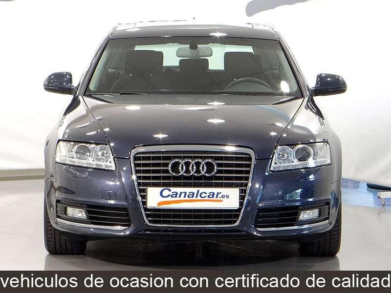 Usado Audi A6 170 CV (125 kW) 2010 Azul Familiar