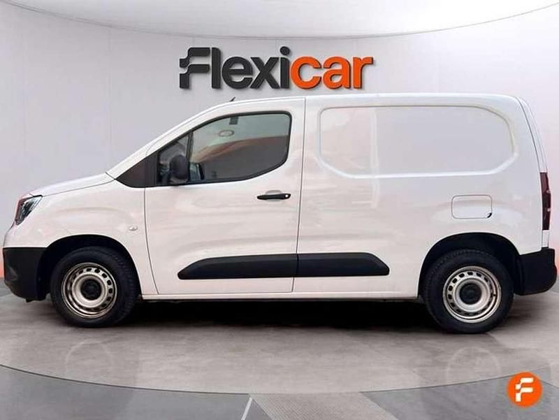 Usado Opel Combo Life Edition 102 CV (75 kW) 2023 Blanco Monovolumen