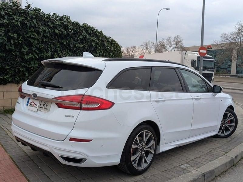 Usado Ford Mondeo ST-Line 187 CV (137 kW) 2020 Blanco Familiar