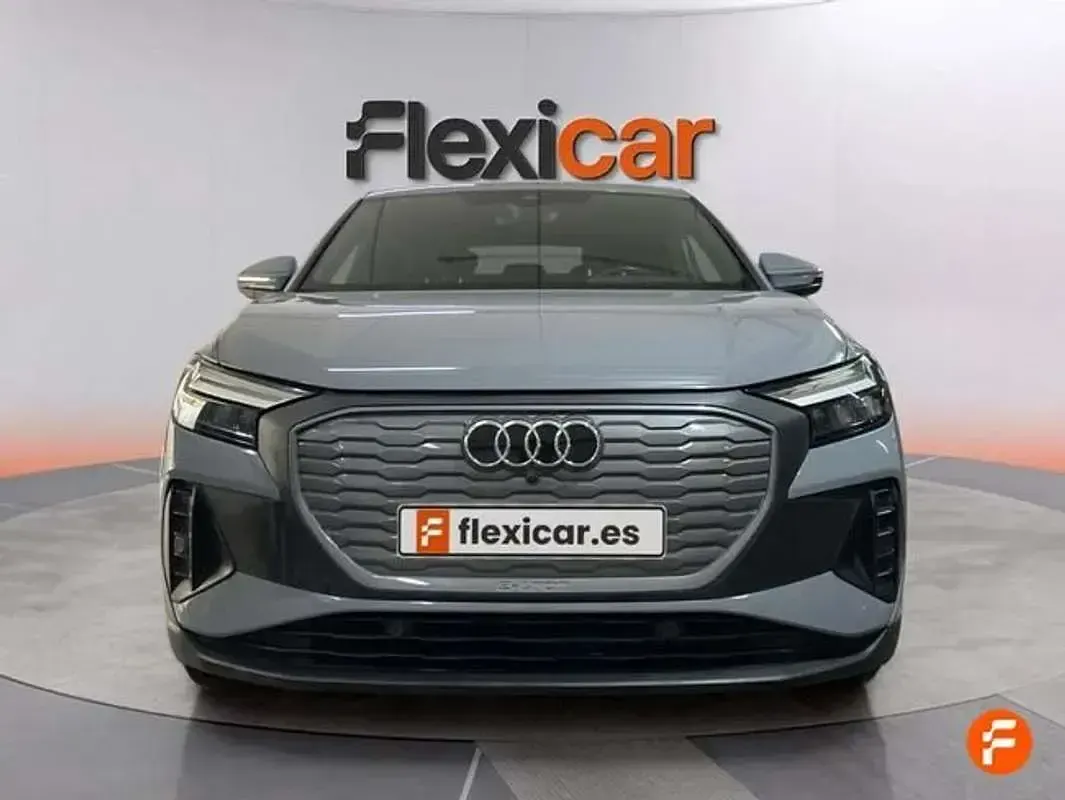 Usado Audi Q4 e-tron Advanced Plus 125 kW (170 CV) 2022 Gris SUV