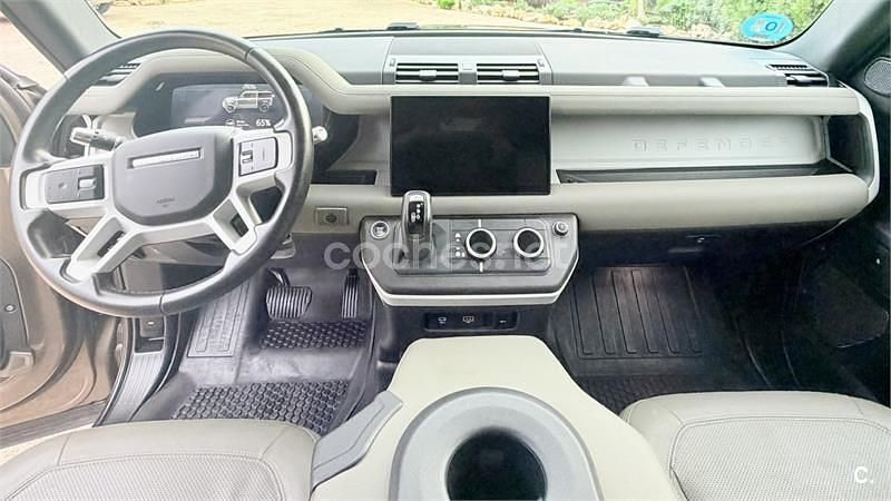 Usado Land Rover Defender SE 404 CV (297 kW) 2022 Marrón SUV