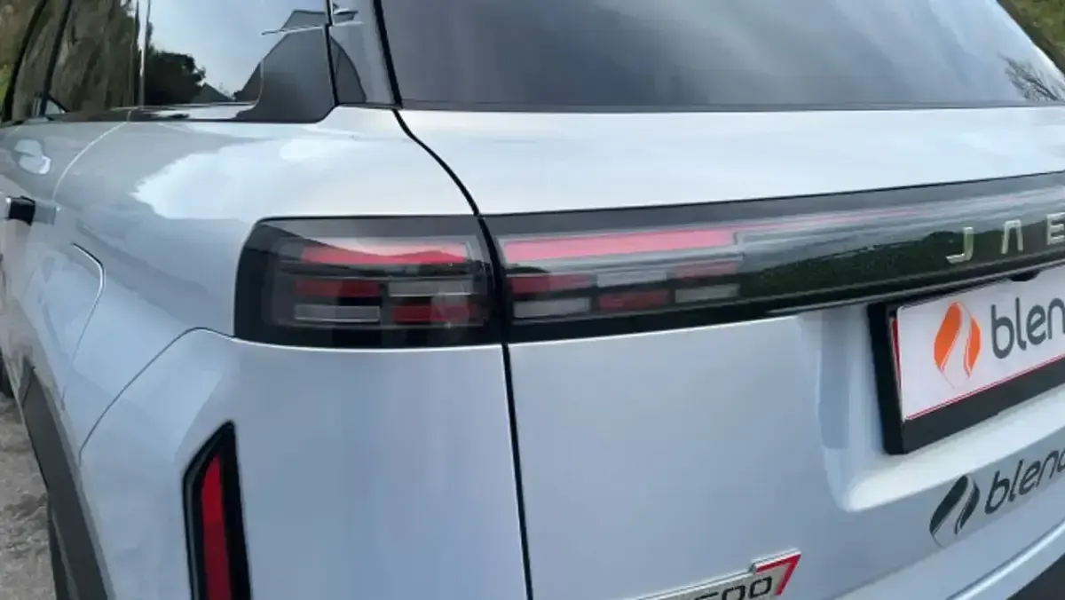Usado Jaecoo 7 147 CV (108 kW) 2025 Plateado SUV