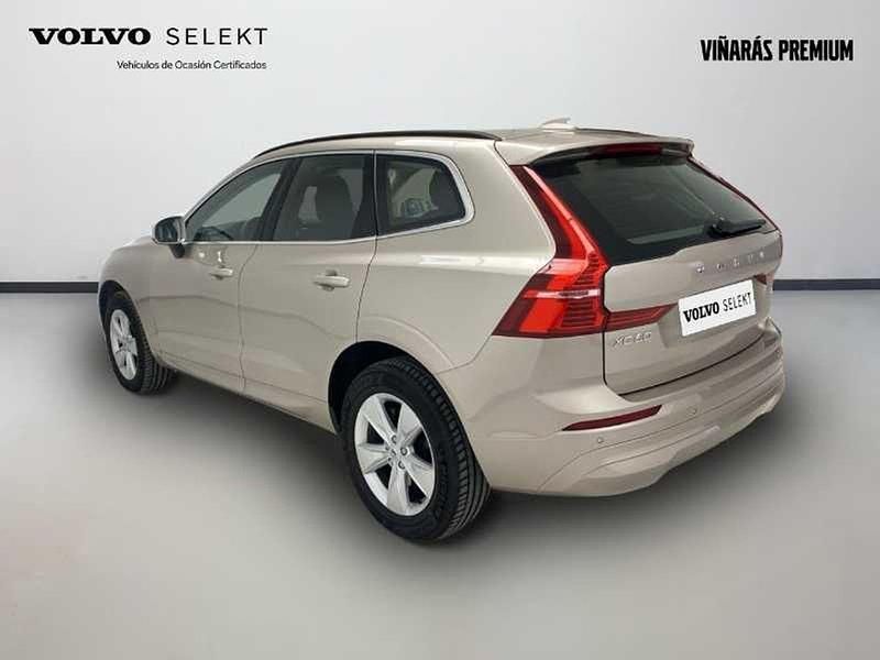 Usado Volvo XC60 Core 197 CV (144 kW) 2024 Beige SUV