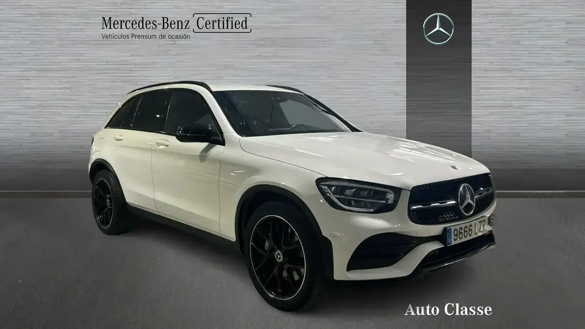 Usado Mercedes GLC300 AMG line 245 CV (180 kW) 2022 Blanco SUV