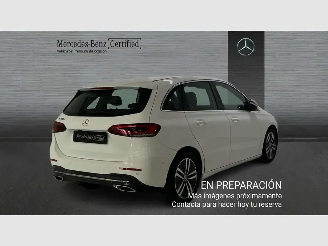 Usado Mercedes B200 150 CV (110 kW) 2021 Blanco Utilitario