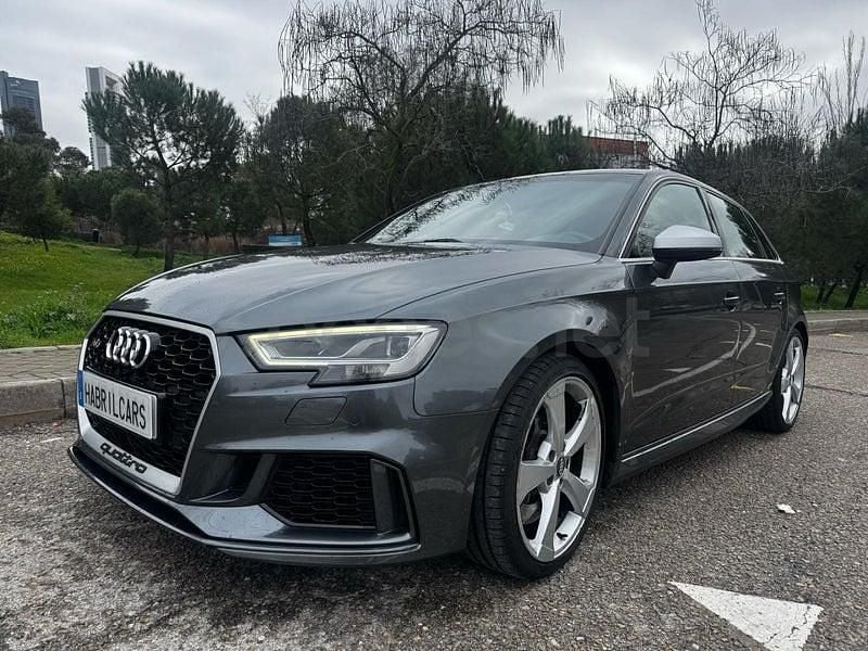 Usado Audi RS3 400 CV (294 kW) 2017 Gris / plata Berlina