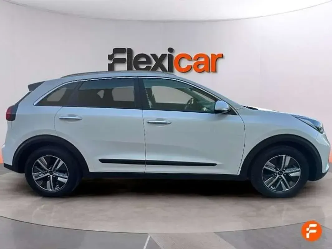 Usado Kia Niro 141 CV (103 kW) 2020 Blanco SUV