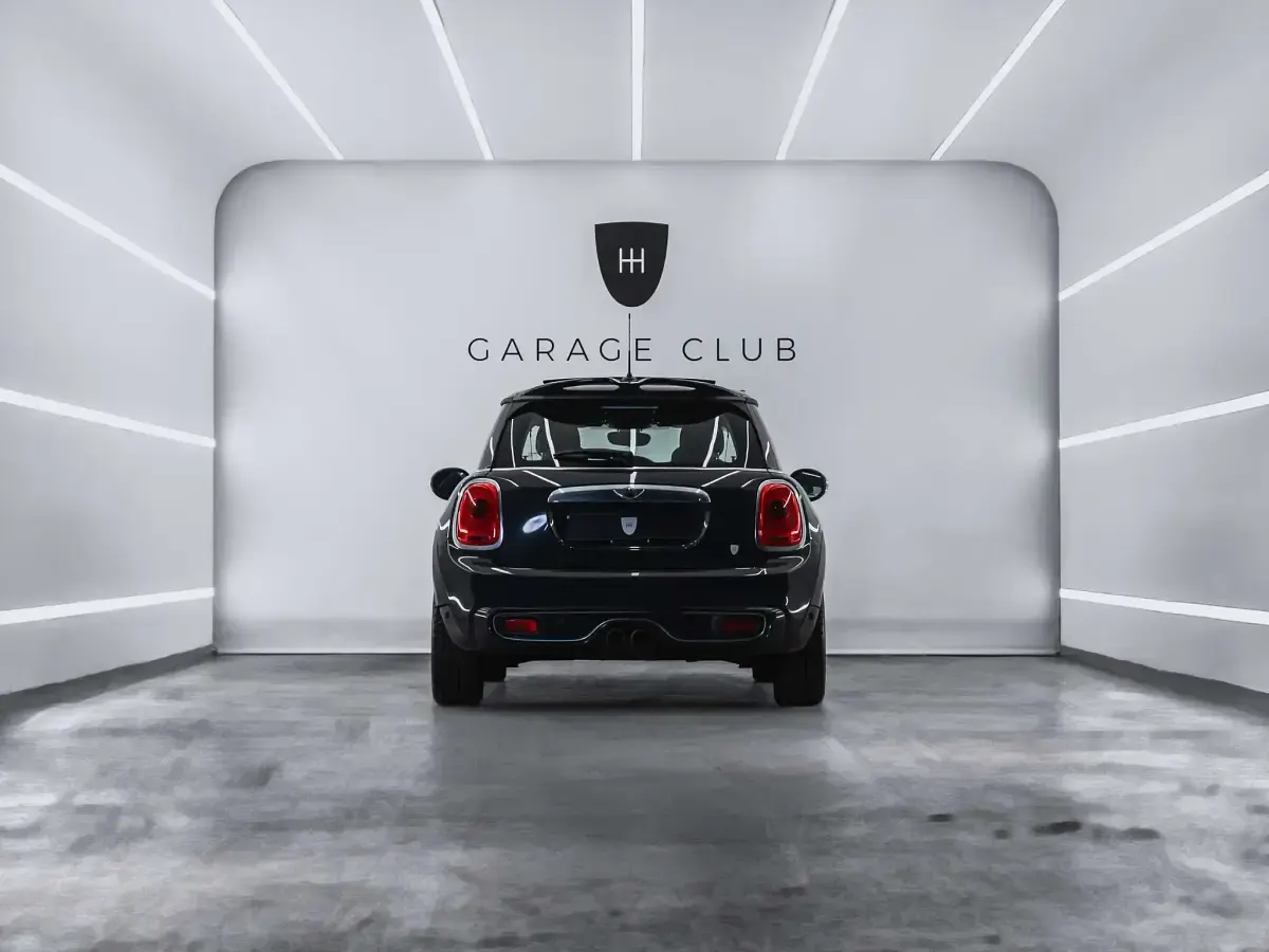 Usado Mini Cooper SD 170 CV (125 kW) 2015 Negro Utilitario