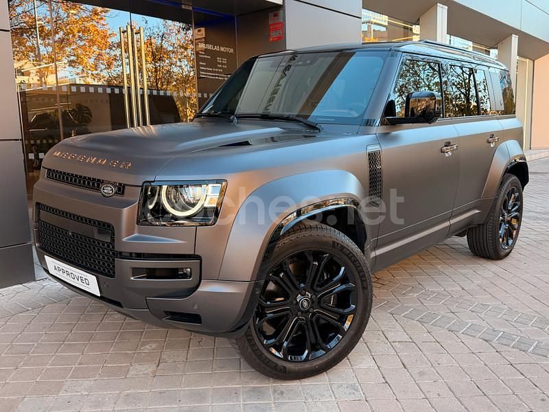 Gris / plata Usado 2025 Land Rover Defender SUV | 204.900 € - Imagen 1/4