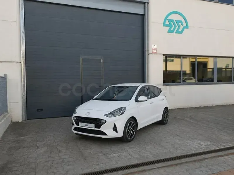 Usado Hyundai i10 84 CV (61 kW) 2021 Blanco Utilitario