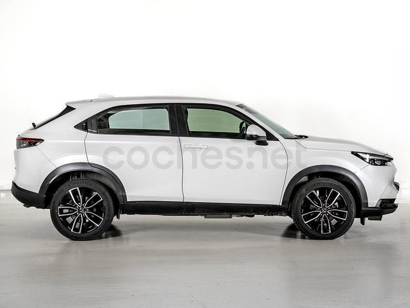 Usado Honda HR-V Elegance 131 CV (96 kW) 2022 Blanco SUV