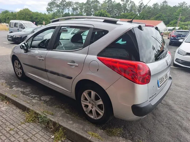 Usado Peugeot 207 Sport 120 CV (88 kW) 2008 Gris / plata Familiar