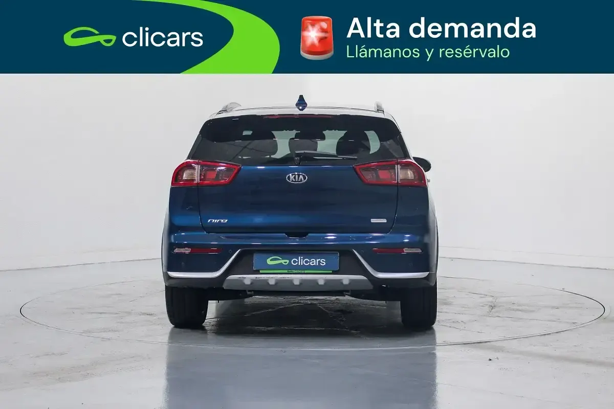 Usado Kia Niro 141 CV (103 kW) 2018 Azul SUV