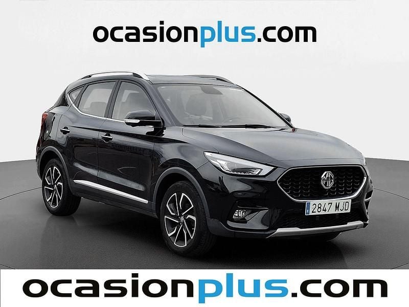 Usado MG ZS Luxury 111 CV (81 kW) 2023 Negro SUV