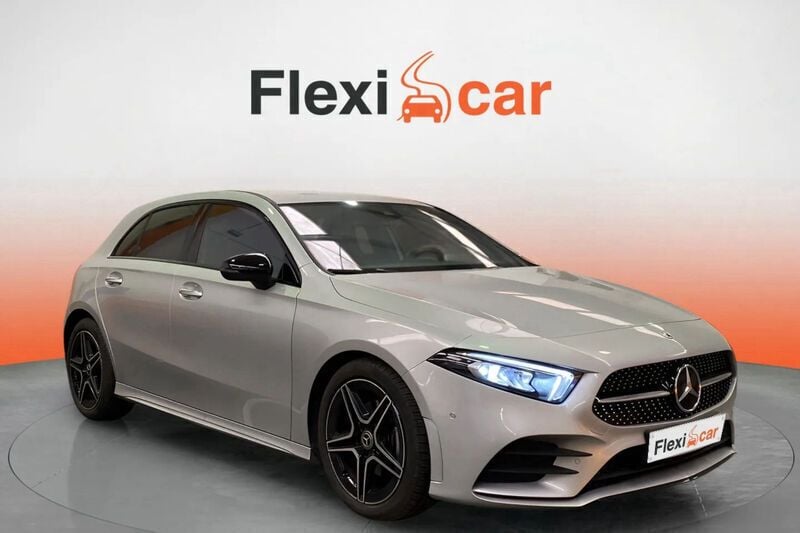 Gris Usado 2022 Mercedes A180 Berlina | 25.490 € (Buen precio) - Imagen 1/4