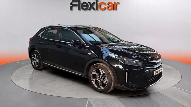 Usado Kia XCeed 120 CV (88 kW) 2023 Negro SUV