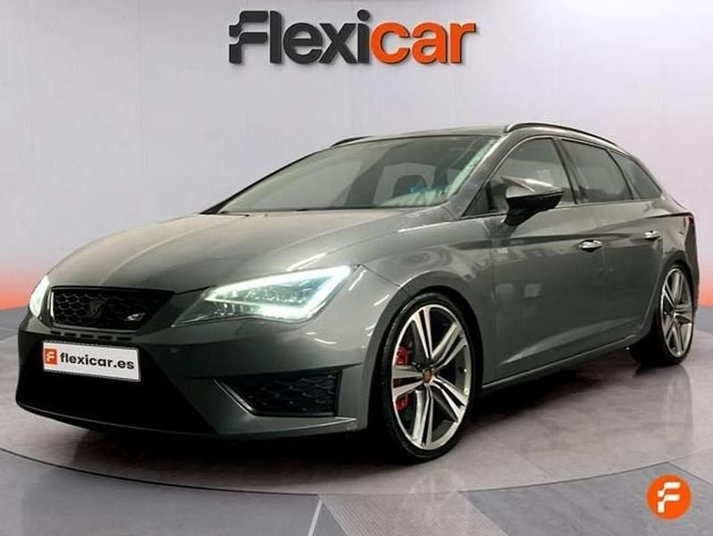 Usado Seat Leon ST Cupra 290 290 CV (213 kW) 2016 Gris Familiar