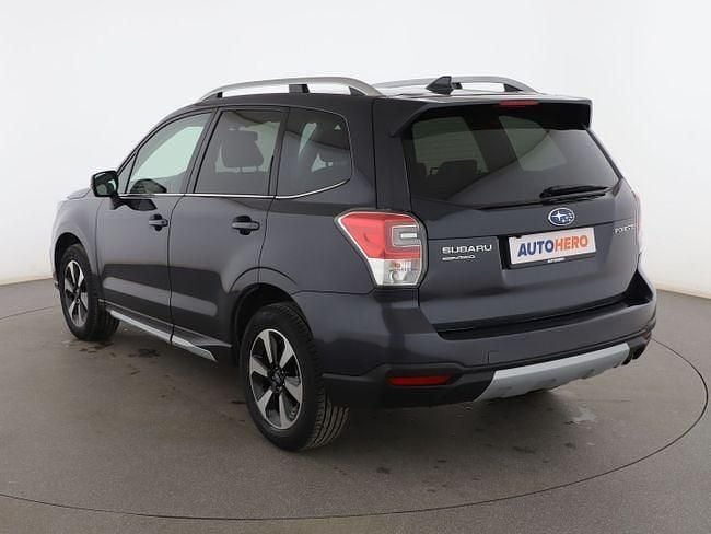 Usado Subaru Forester 151 CV (111 kW) 2016 Gris SUV