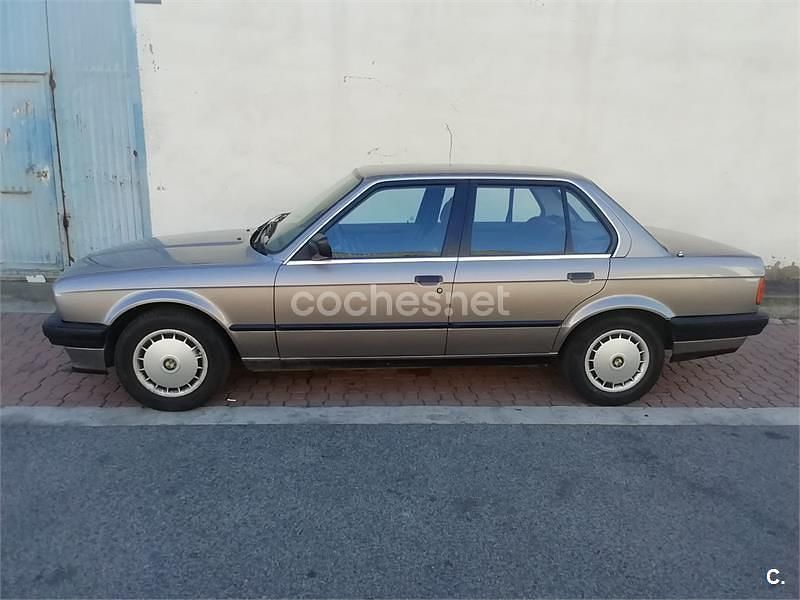 Usado BMW 320 129 CV (94 kW) 1988 Beige Berlina