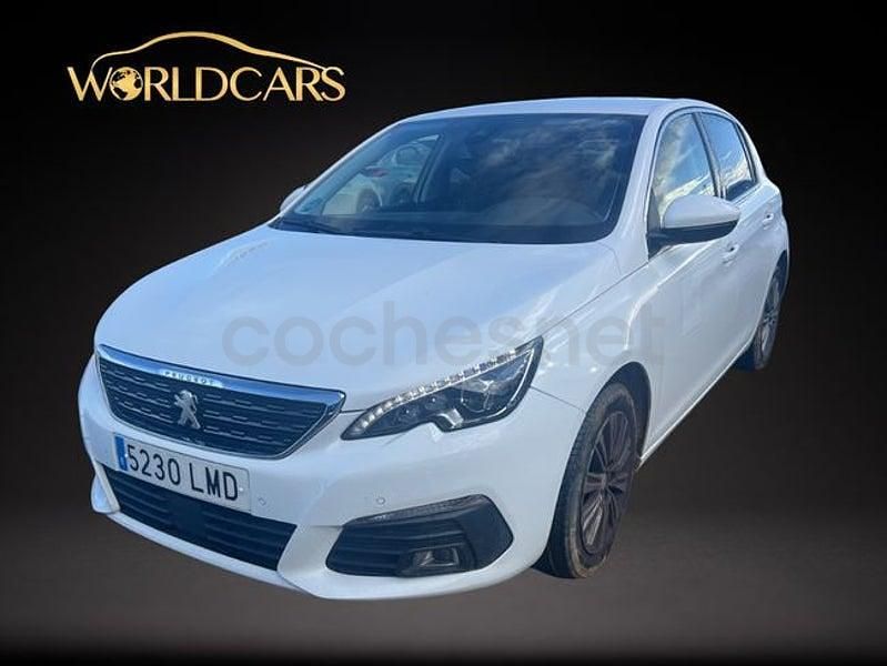 Usado Peugeot 308 Allure 130 CV (95 kW) 2021 Blanco Berlina