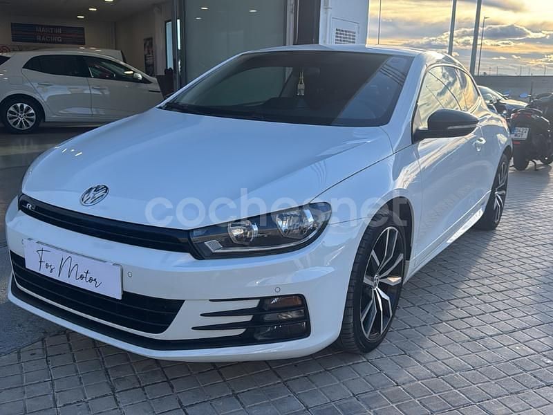 Blanco Usado 2017 VW Scirocco R-line Coupe | 14.990 € (Precio justo) - Imagen 1/4