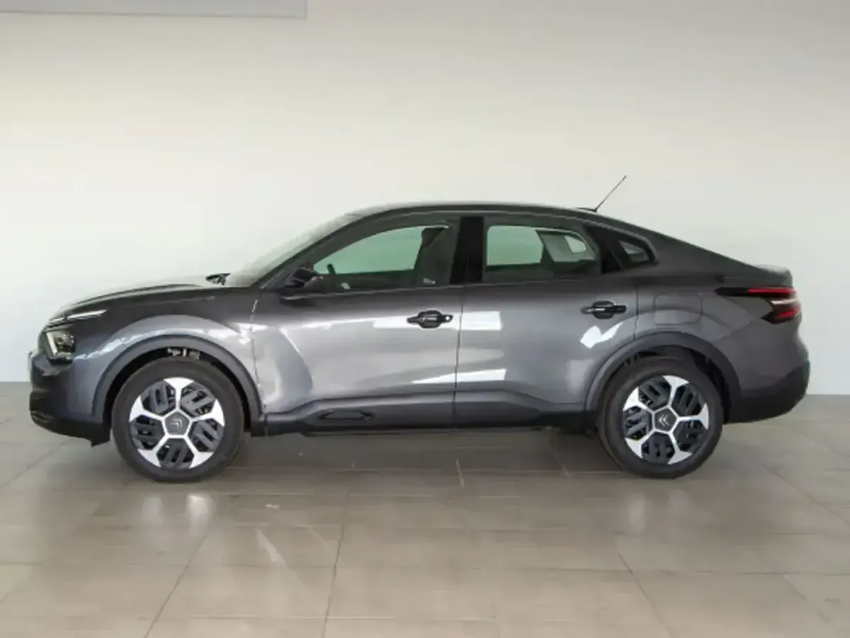 Usado Citroën C4 X Feel 102 CV (75 kW) 2023 Gris SUV
