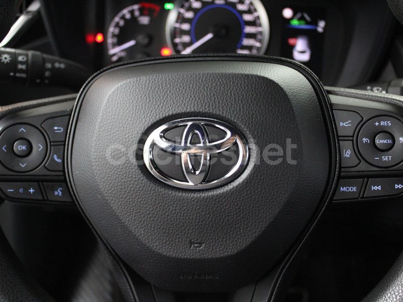 Usado Toyota Corolla Business Edition 122 CV (89 kW) 2019 Gris Familiar