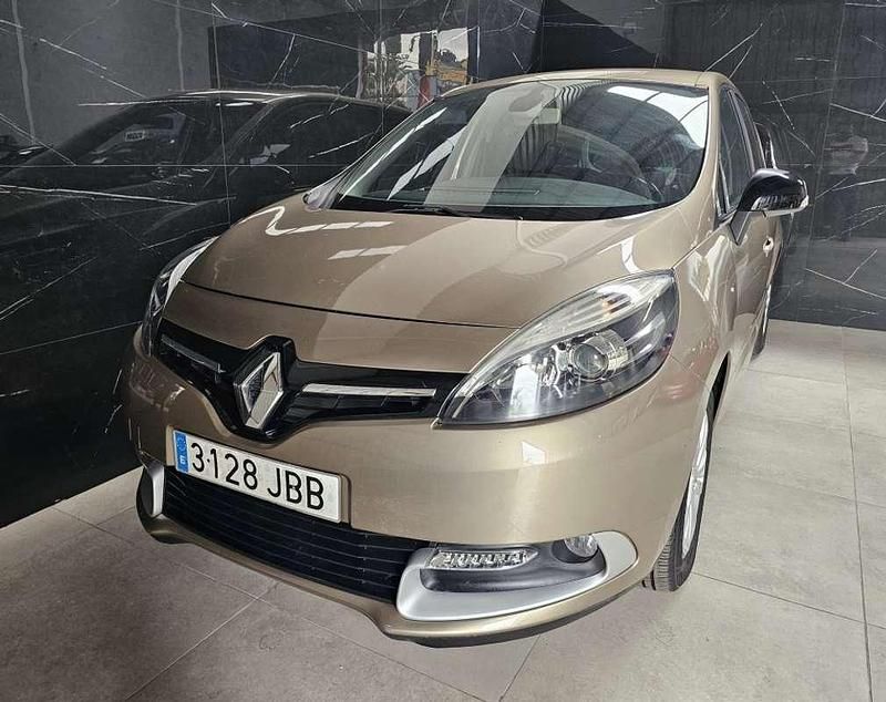 Usado Renault Scénic III LIMITED 110 CV (80 kW) 2014 Beige Monovolumen